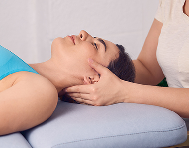 chiropractic care for headache relief in st petersburg