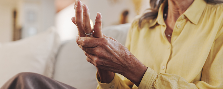 Non-surgical regenerative medicine treatments for joint pain and arthritis in St. Petersburg